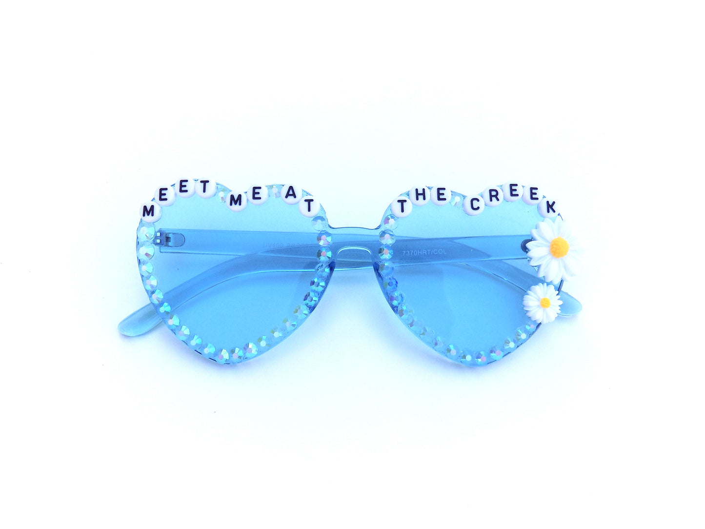 Billy Strings MEET ME AT THE CREEK heart-shaped sunnies