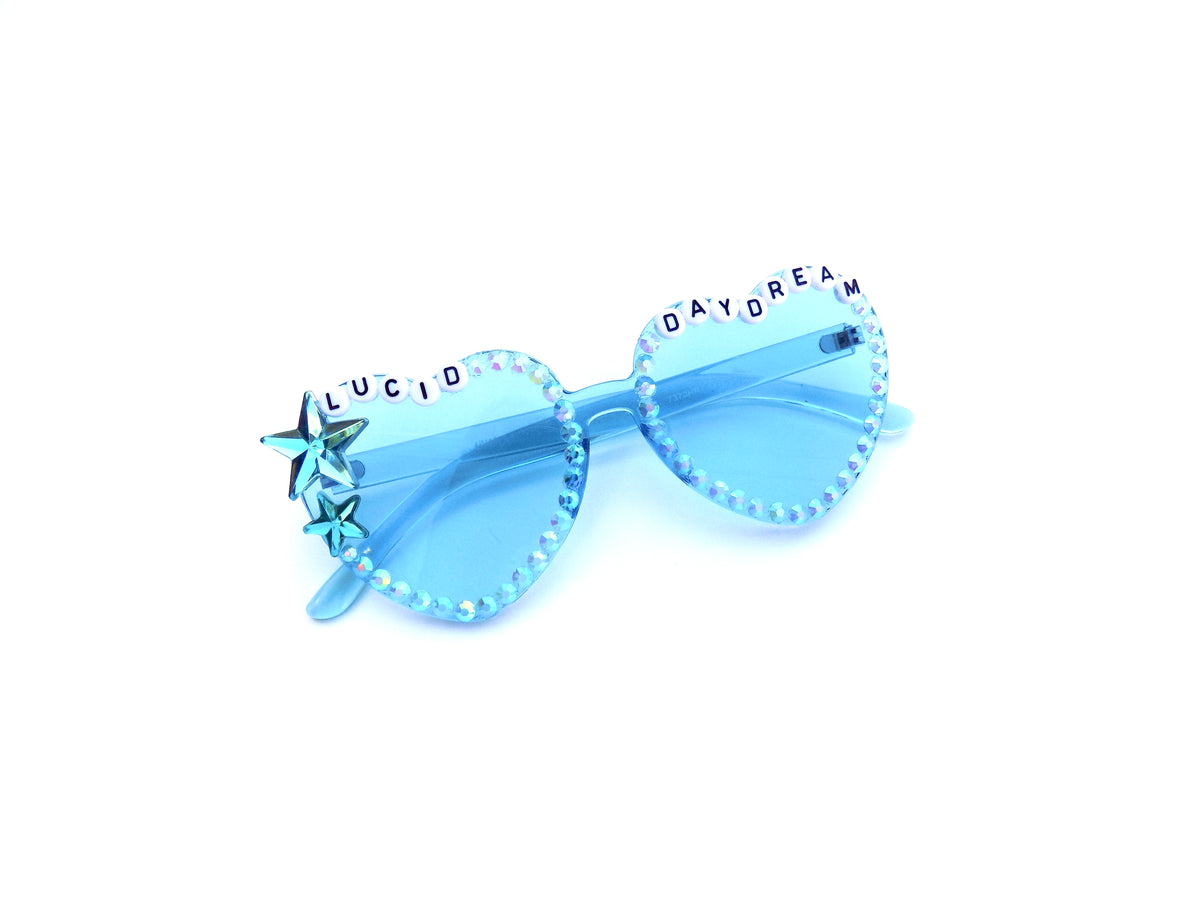 Billy Strings LUCID DAYDREAM blue heart-shaped sunnies