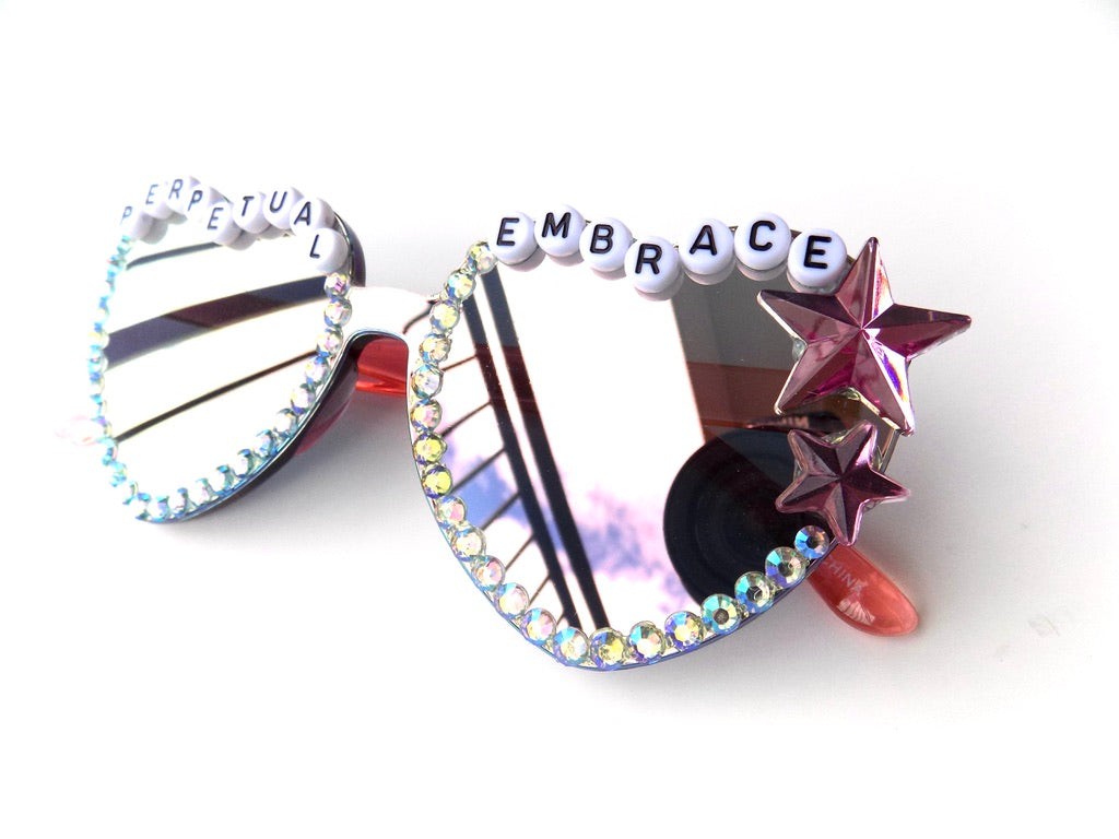 Phish/TV on the Radio PERPETUAL EMBRACE heart-shaped sunnies
