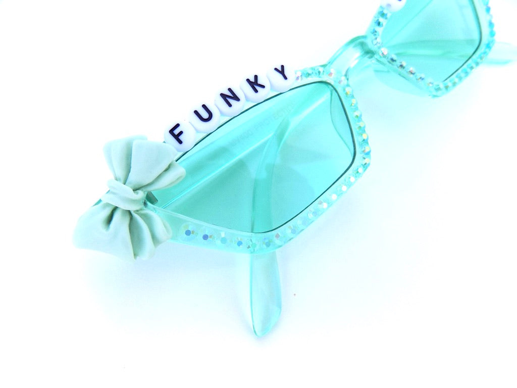 More Colors! Phish FUNKY BITCH cat-eye sunnies