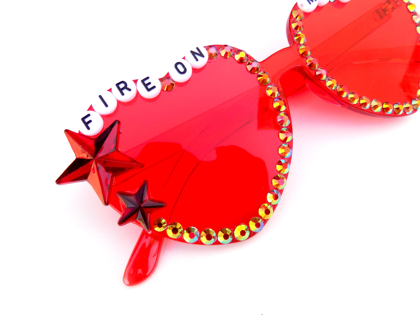 Billy Strings FIRE ON MY TONGUE red heart-shaped sunnies