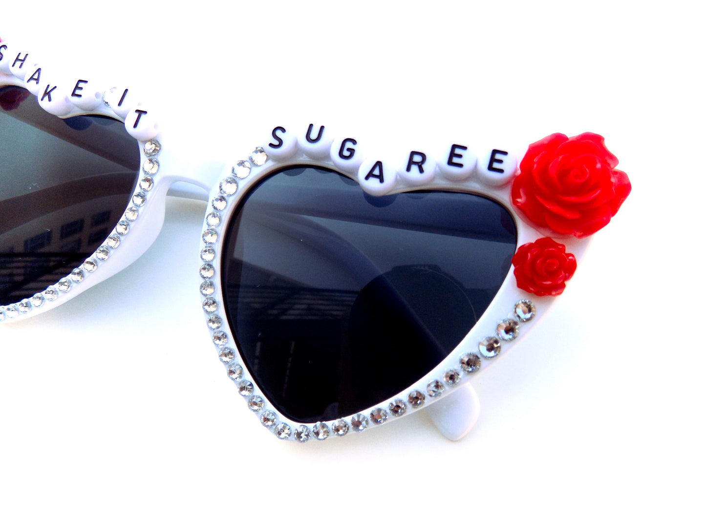 Grateful Dead SHAKE IT SUGAREE heart-shaped cat-eye sunnies