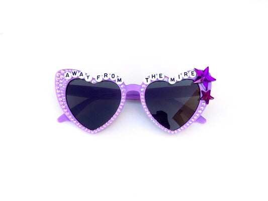 Billy Strings AWAY FROM THE MIRE cat-eye heart shaped sunnies