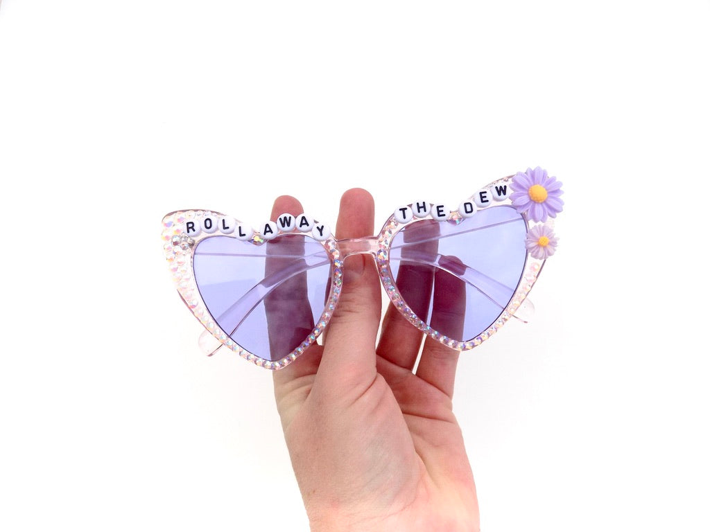 Grateful Dead ROLL AWAY THE DEW heart-shaped cat-eye sunnies