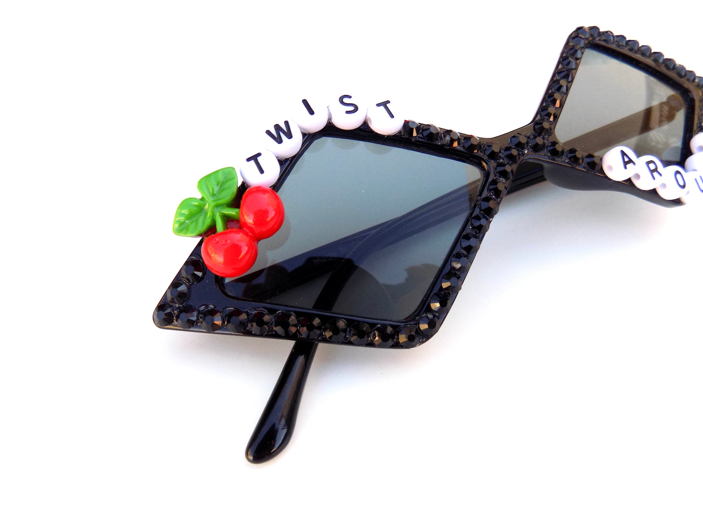 Phish TWIST AROUND black diamond-shaped sunnies