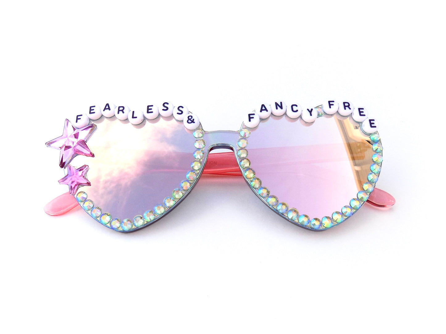 More colors! Billy Strings FEARLESS & FANCY FREE heart-shaped sunnies