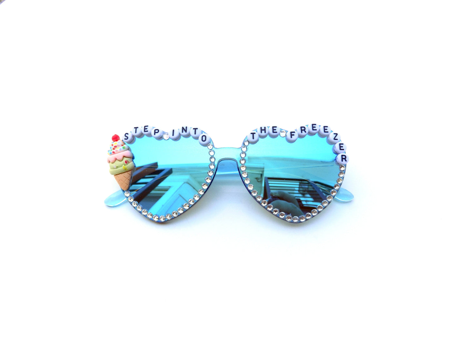 PRE-ORDER: Phish STEP INTO THE FREEZER mirror lens heart-shaped sunnies