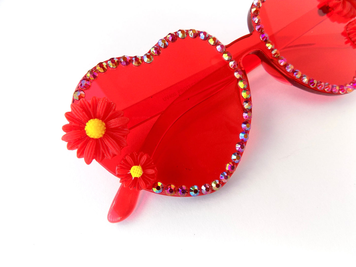 Billy Strings RED DAISY heart-shaped glasses